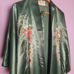 Vintage green silk Chinese robe